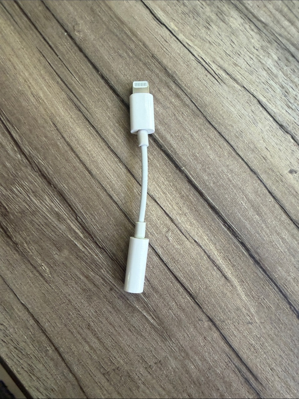 IPhone 14- phone case/headphones - Picture 7 of 11